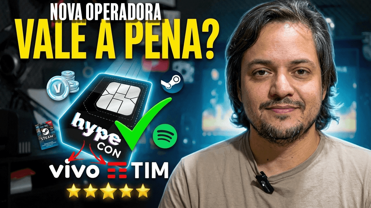Garota jogando no celular